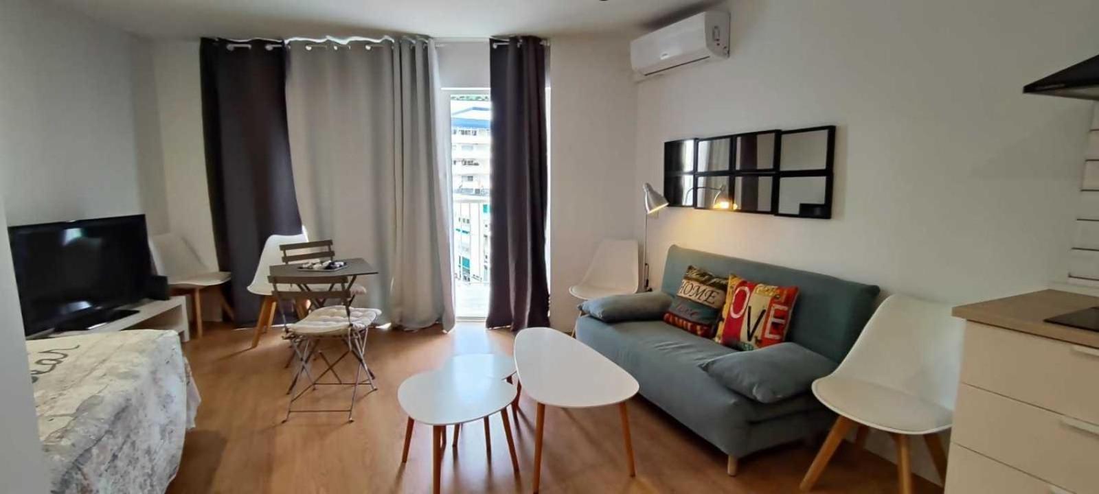 Maite Ii Costa Appartement